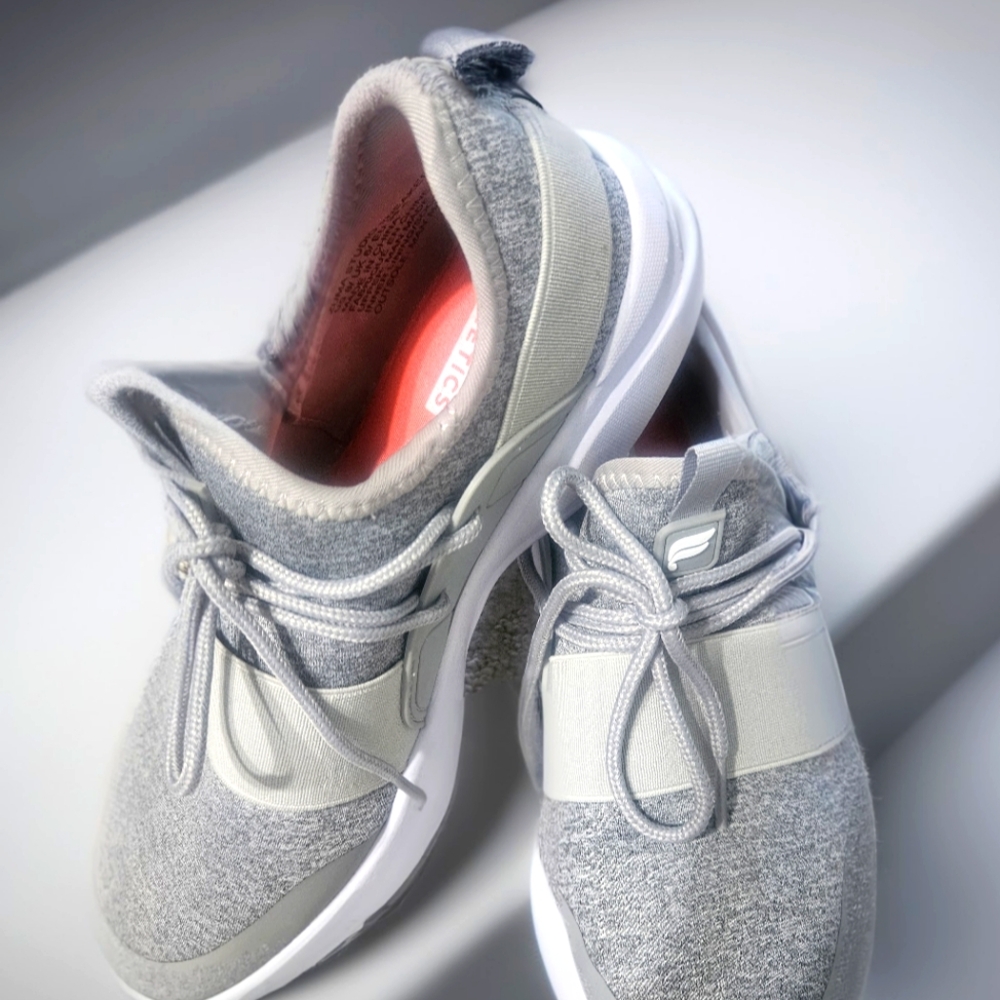 Grey Fabletics Zuma Studio Sneaker